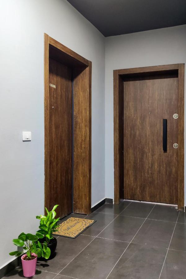 Flower Apartment 地拉那 外观 照片
